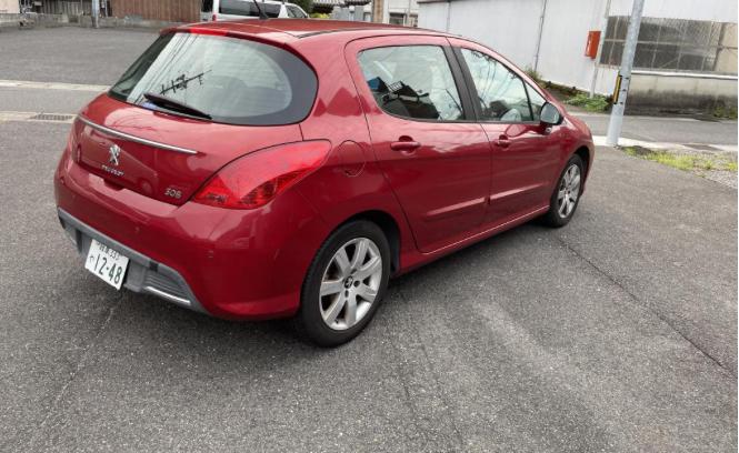 дверь Peugeot 308