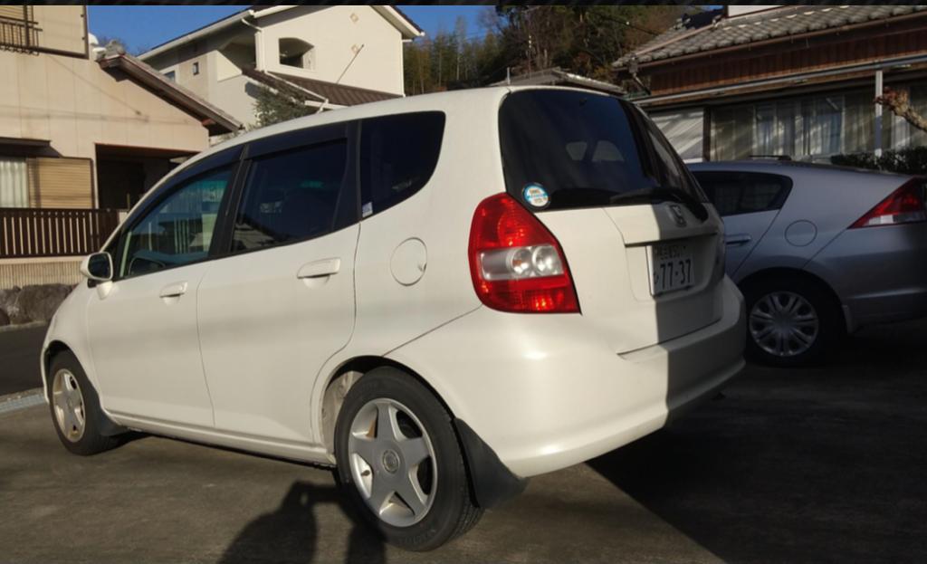 амортизатор Honda Fit