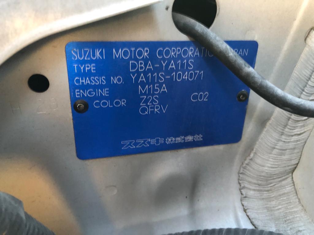 крепеж бампера Suzuki SX4