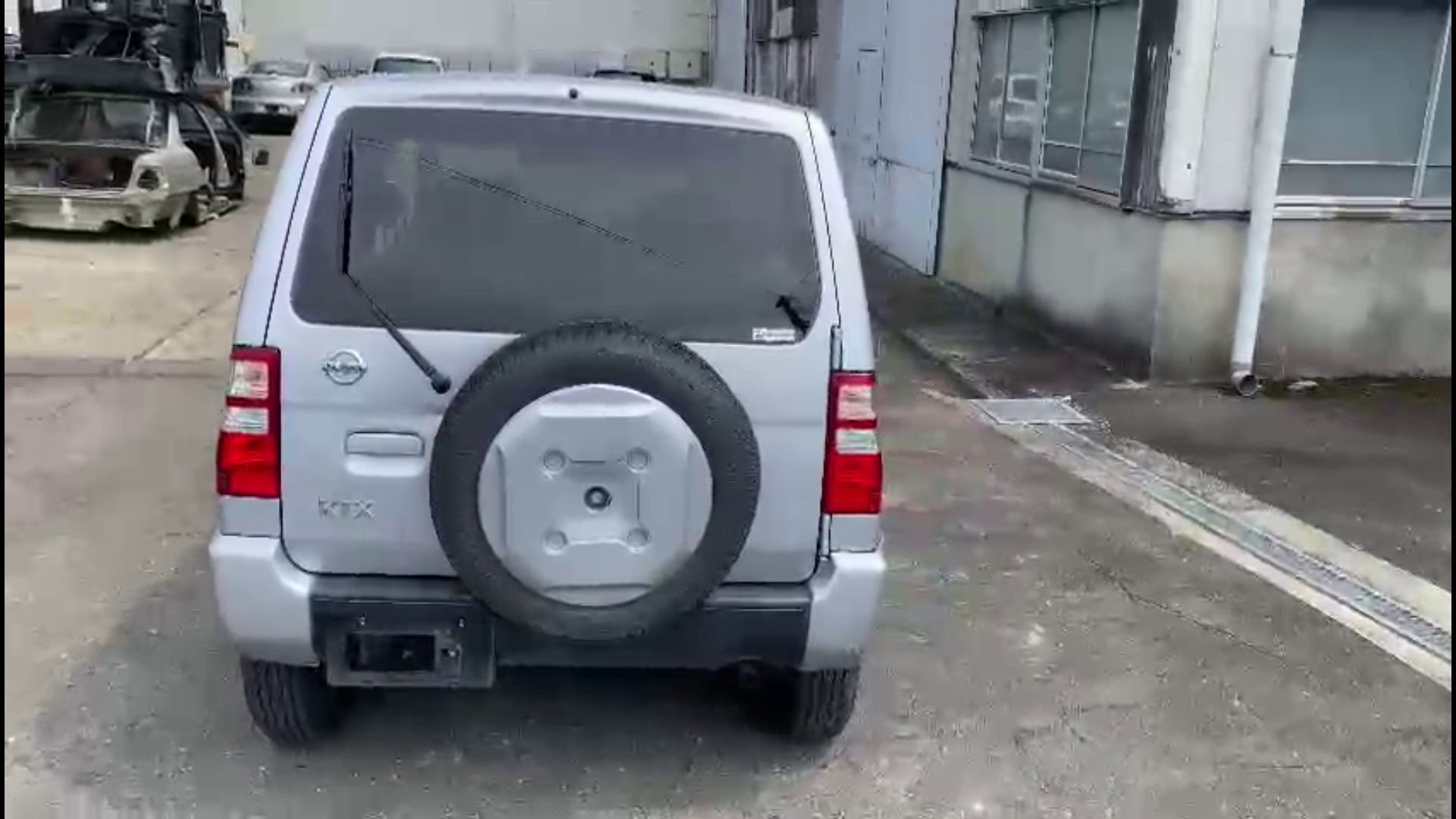 тяга подвески Nissan KIX