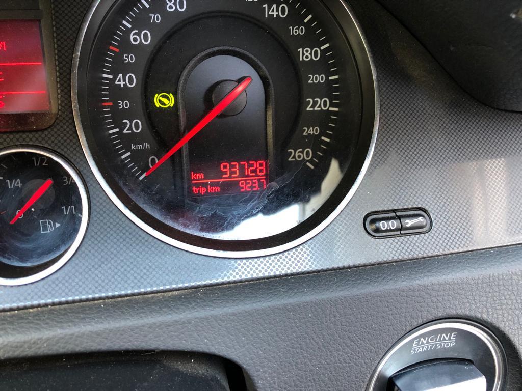усилитель бампера Volkswagen Passat