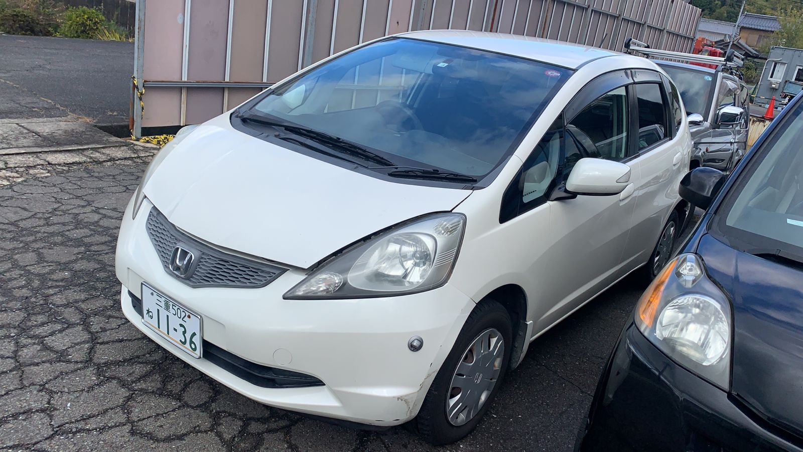 амортизатор Honda Fit