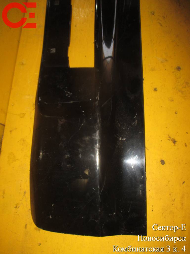 накладка 5-й двери Honda Accord