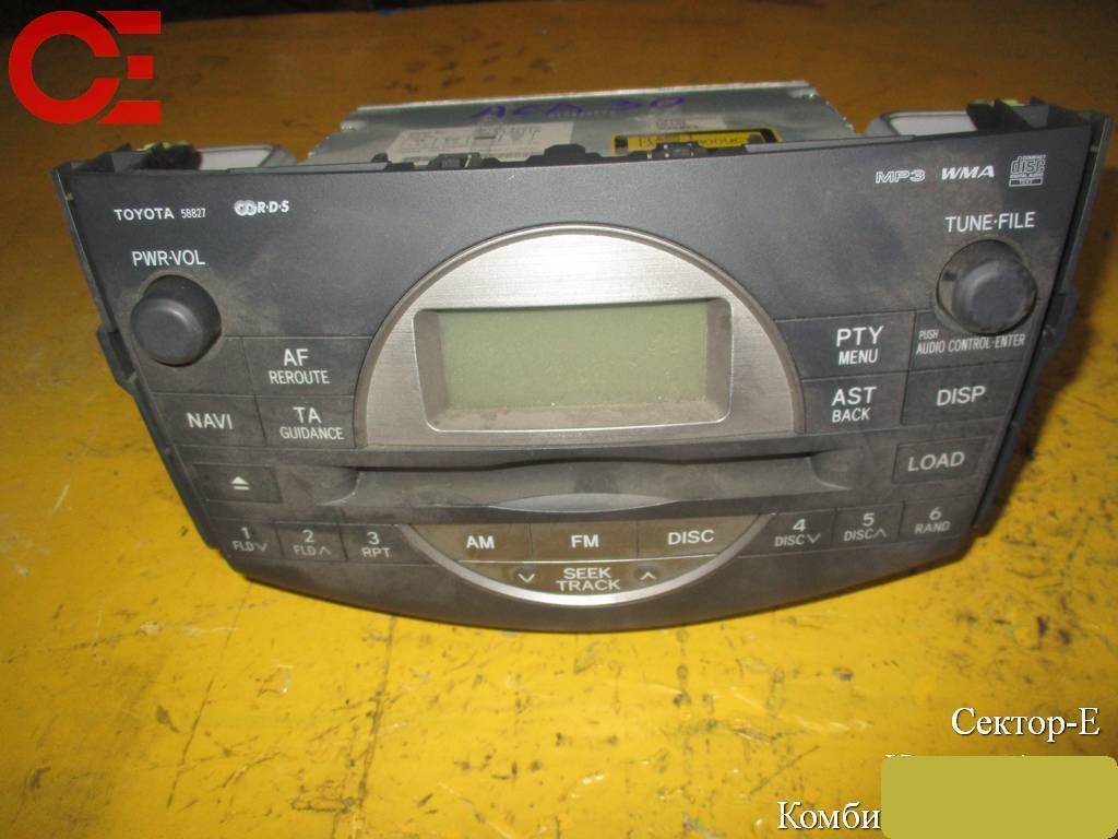 магнитофон Toyota RAV4
