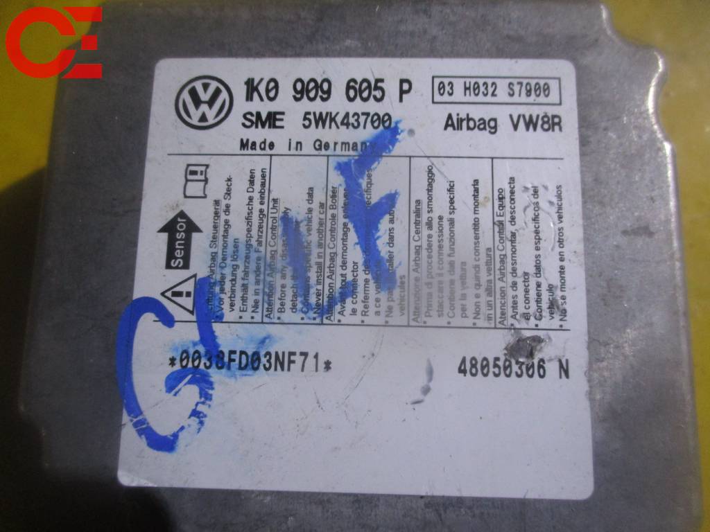 блок управления airbag Volkswagen Golf 5