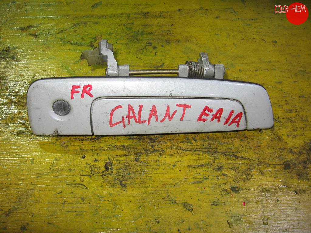 ручка двери внешняя Mitsubishi Galant