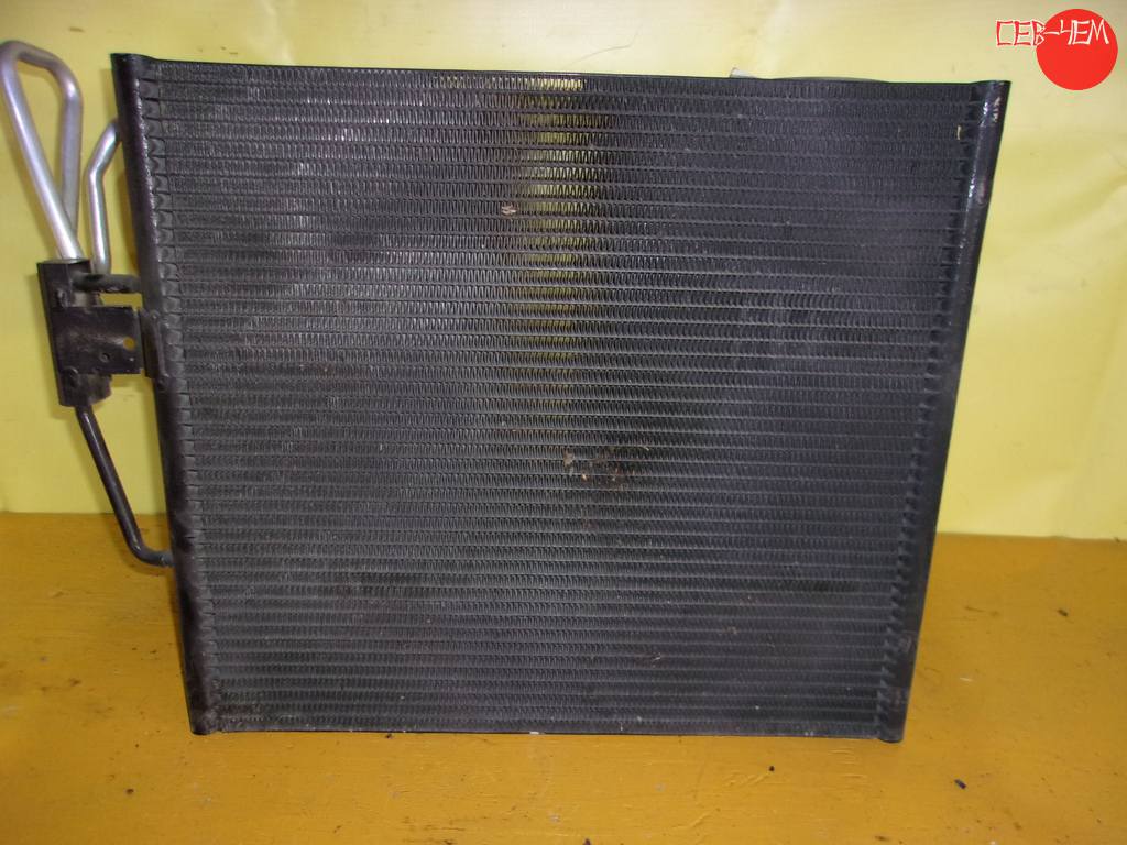 радиатор кондиционера BMW 5 Series