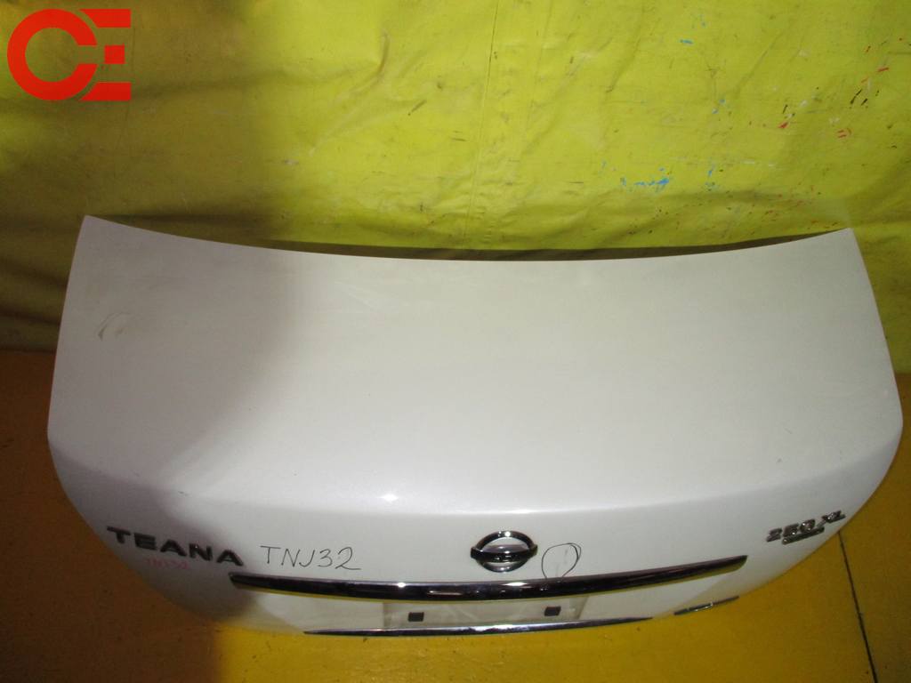 крышка багажника Nissan Teana