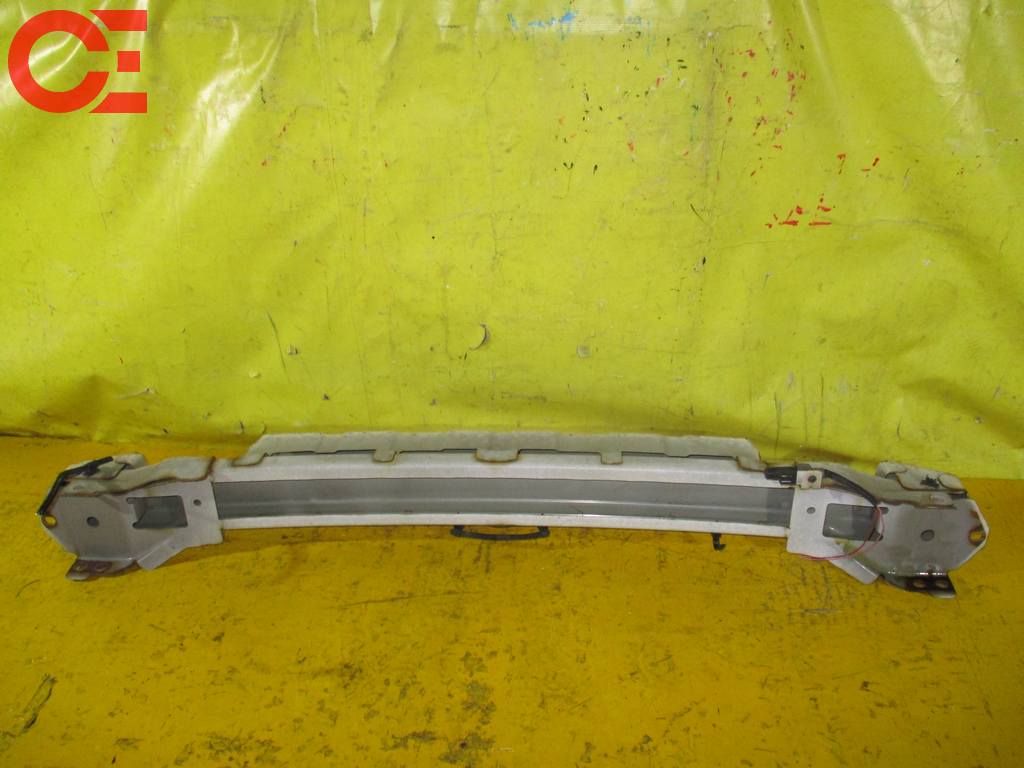 усиление бампера Honda Stepwgn