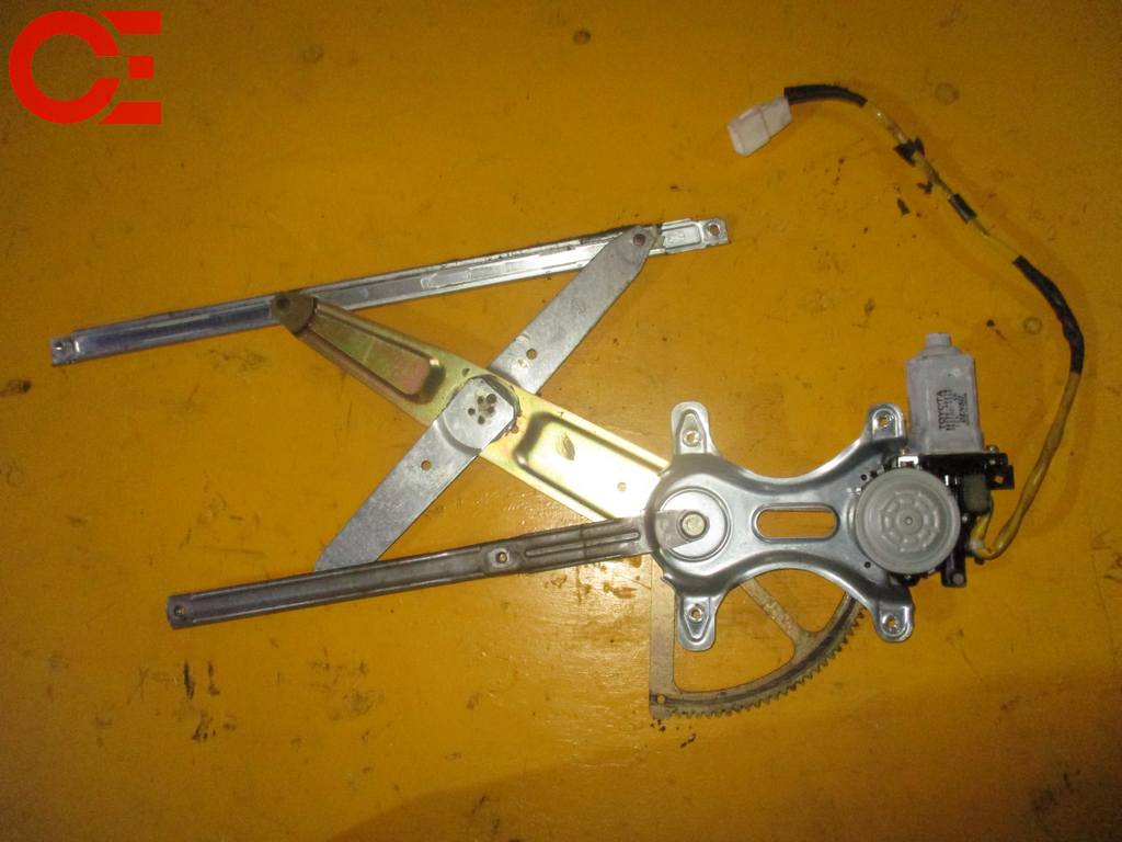 стеклоподъемник Toyota Harrier