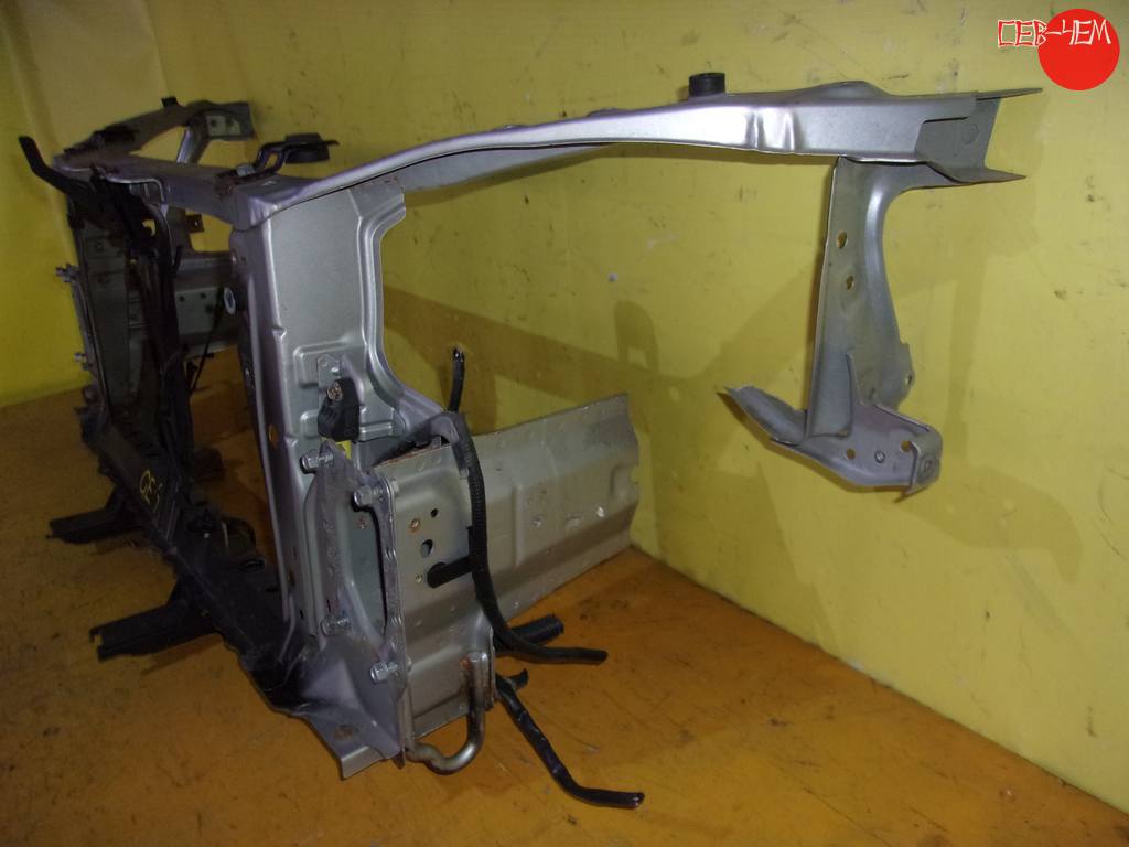 рамка радиатора Subaru Impreza