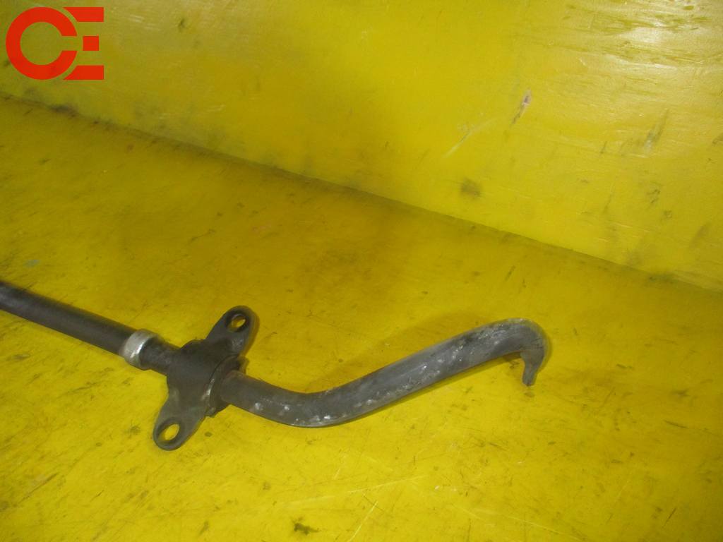 стабилизатор Nissan Cefiro