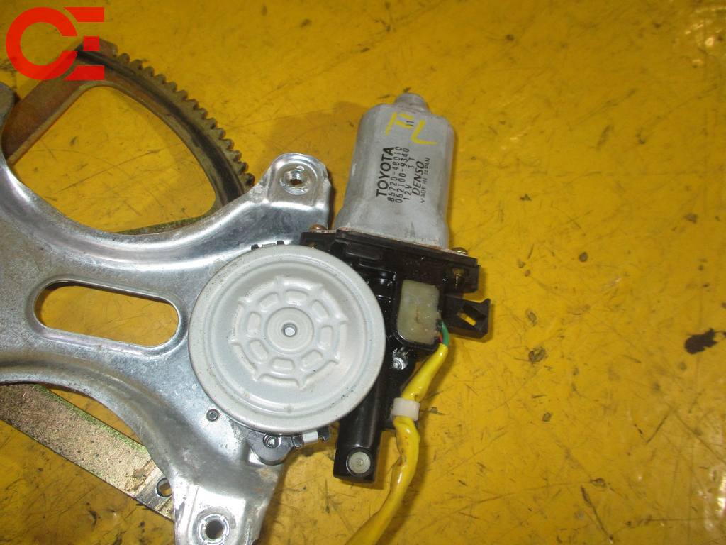 стеклоподъемник Toyota Harrier