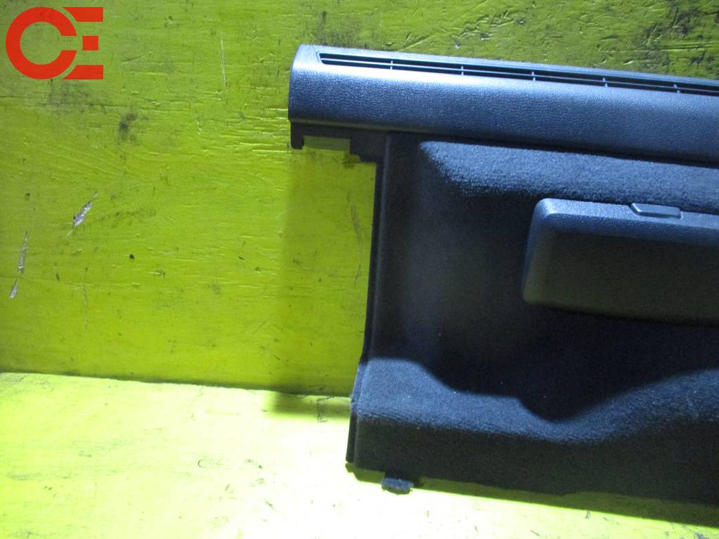 обшивка багажника Volvo V70