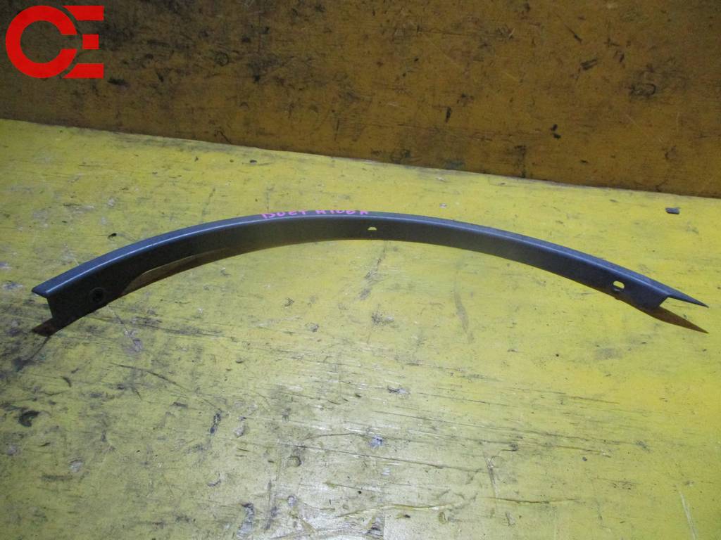 накладка на крыло Toyota Duet