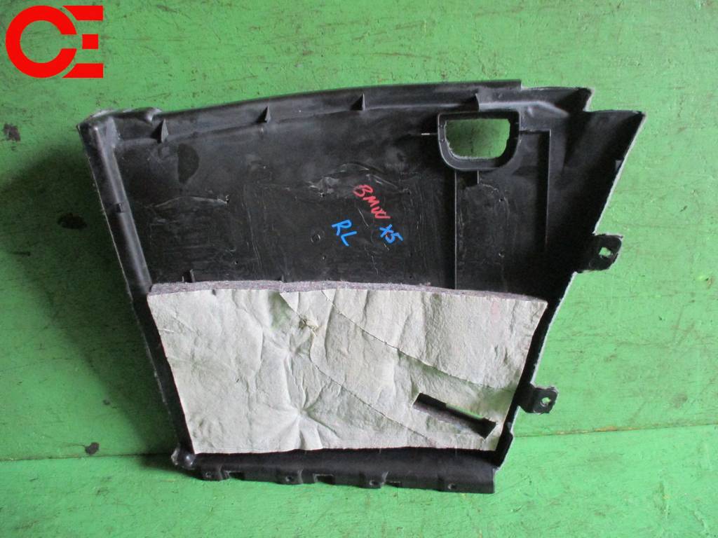 обшивка багажника BMW X5