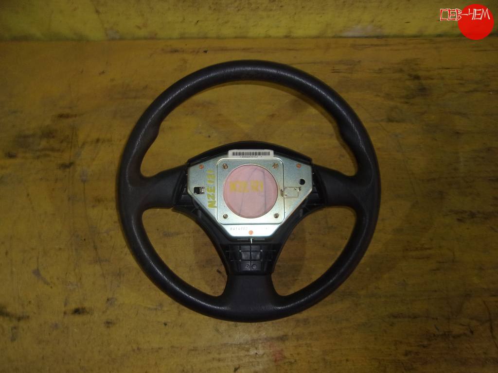 airbag водительский TOYOTA RUNX