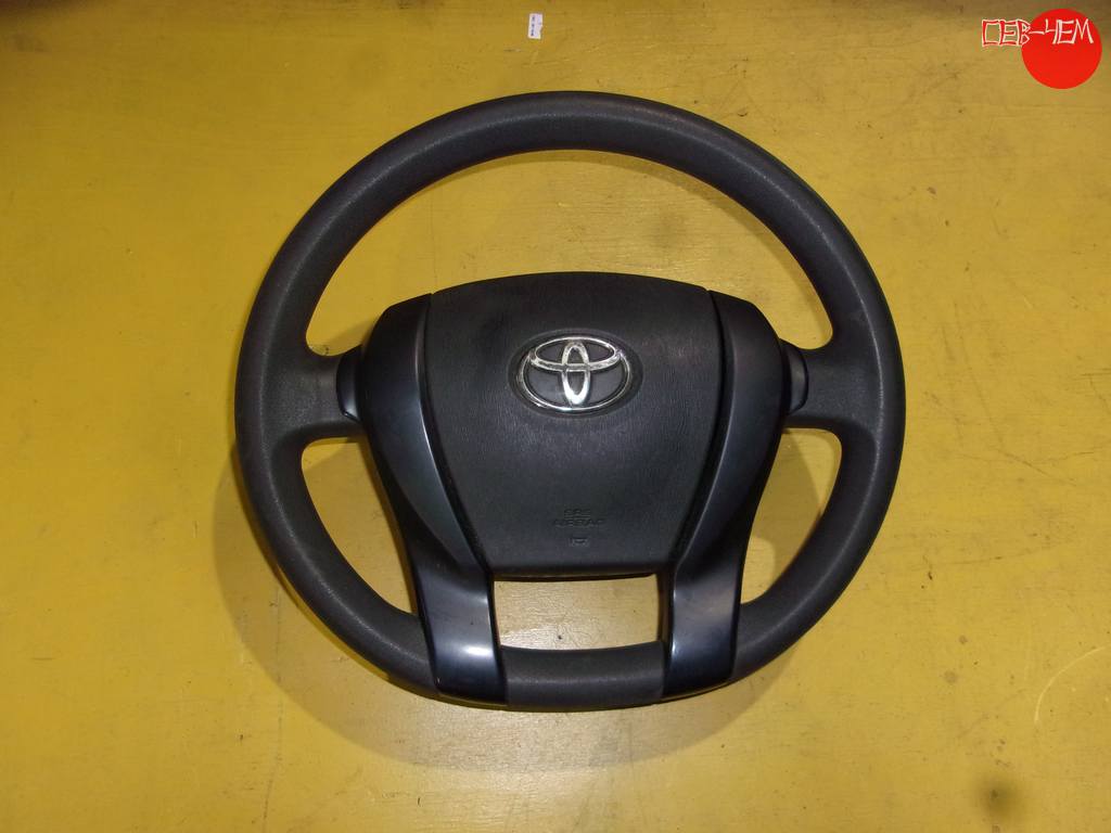airbag водительский Toyota Aqua