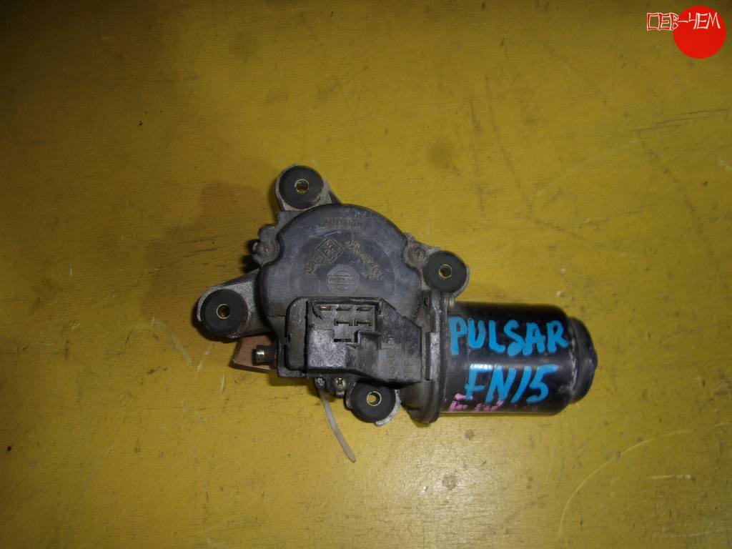 мотор дворников Nissan Pulsar
