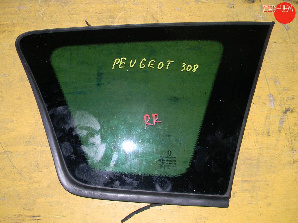 стекло багажника PEUGEOT 308