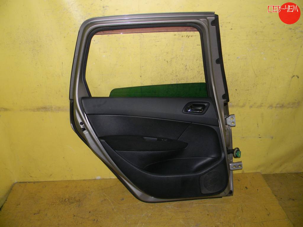 дверь PEUGEOT 308