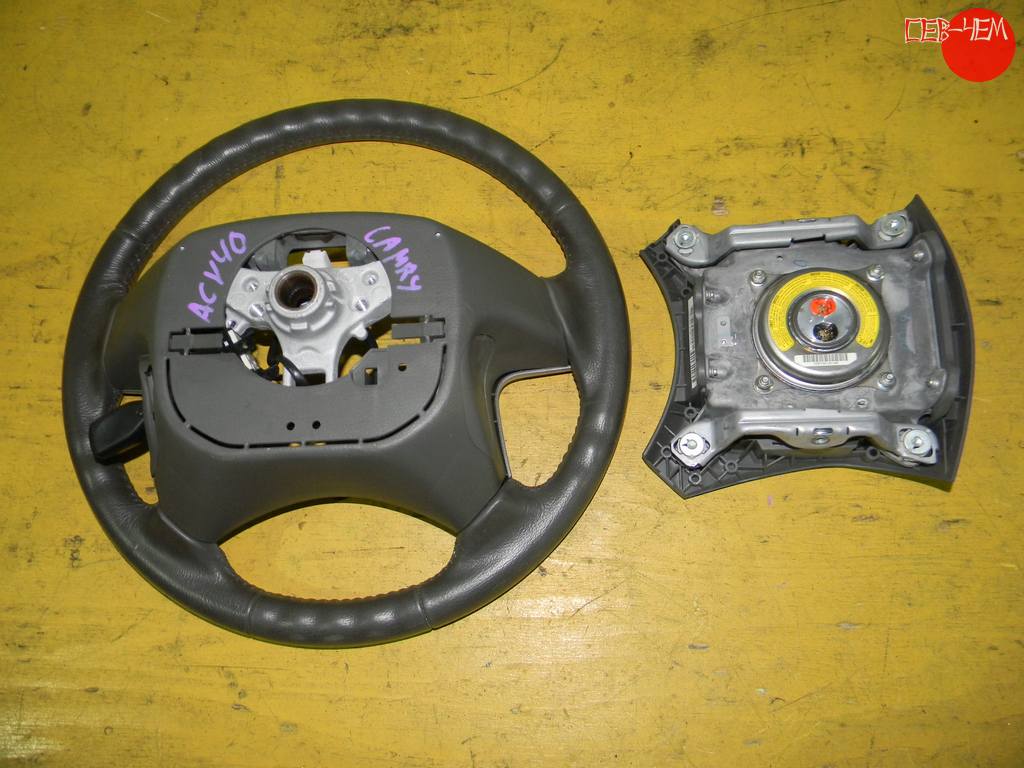 airbag водительский Toyota Camry