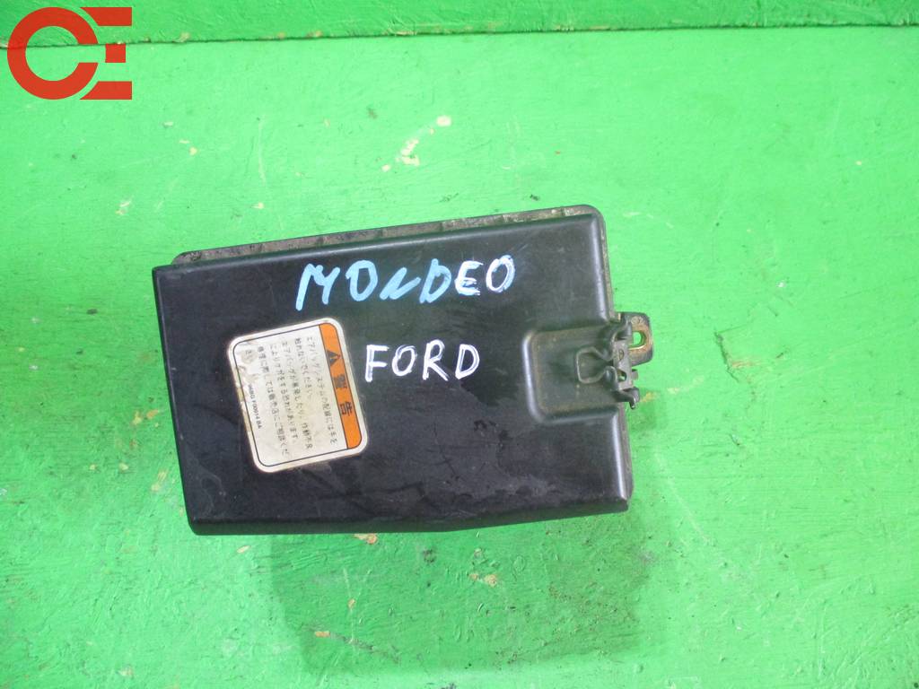блок предохранителей Ford Mondeo