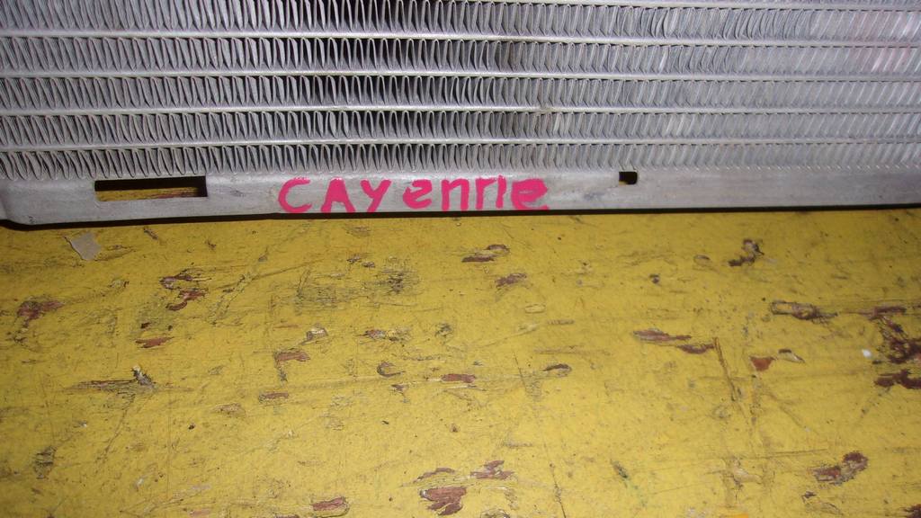 радиатор основной Porsche Cayenne