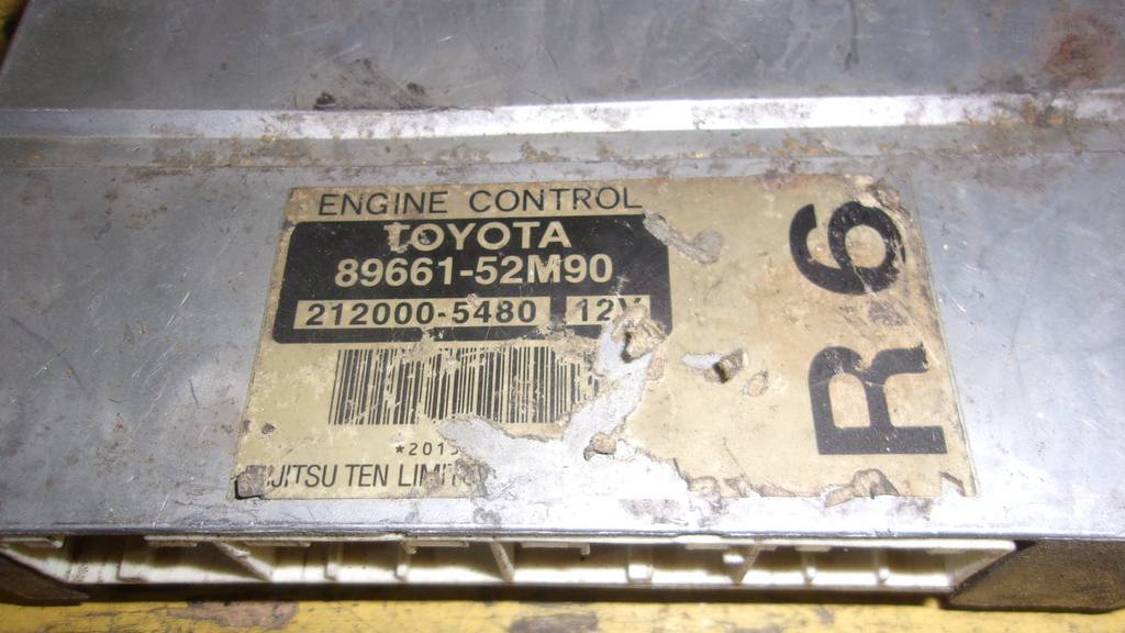 блок управления двс Toyota Probox