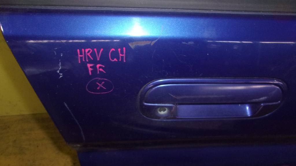 дверь Honda HR-V