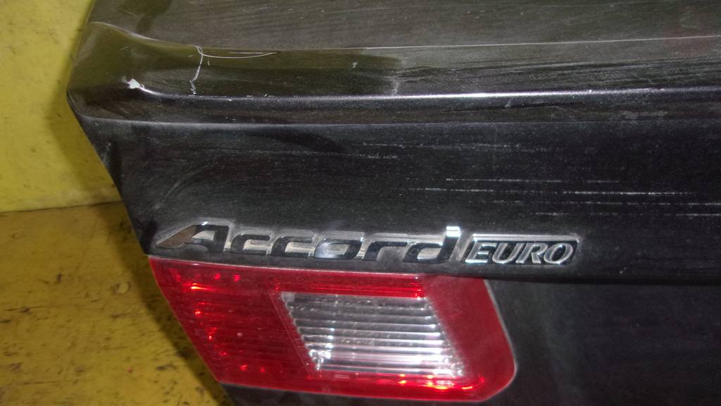 крышка багажника Honda Accord