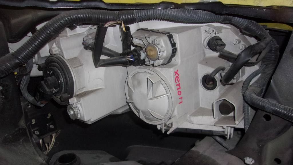 ноускат Toyota Corolla Axio