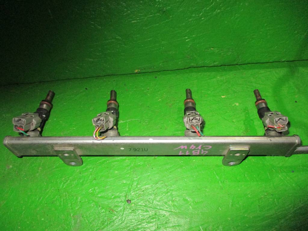 рейка топливная Mitsubishi Galant Fortis