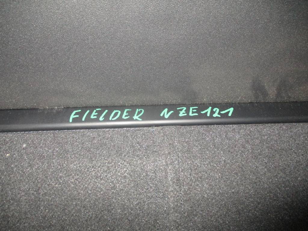 полка багажника Toyota Fielder