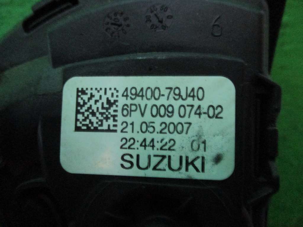 педаль газа Suzuki SX4