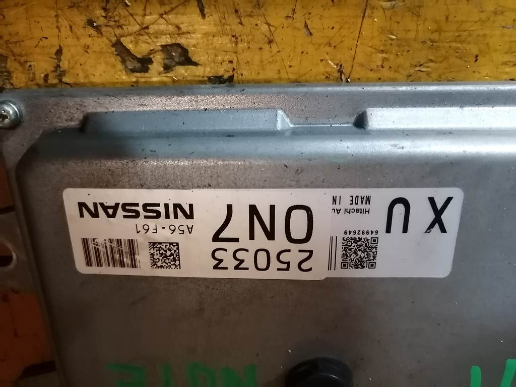 блок управления двс Nissan Note