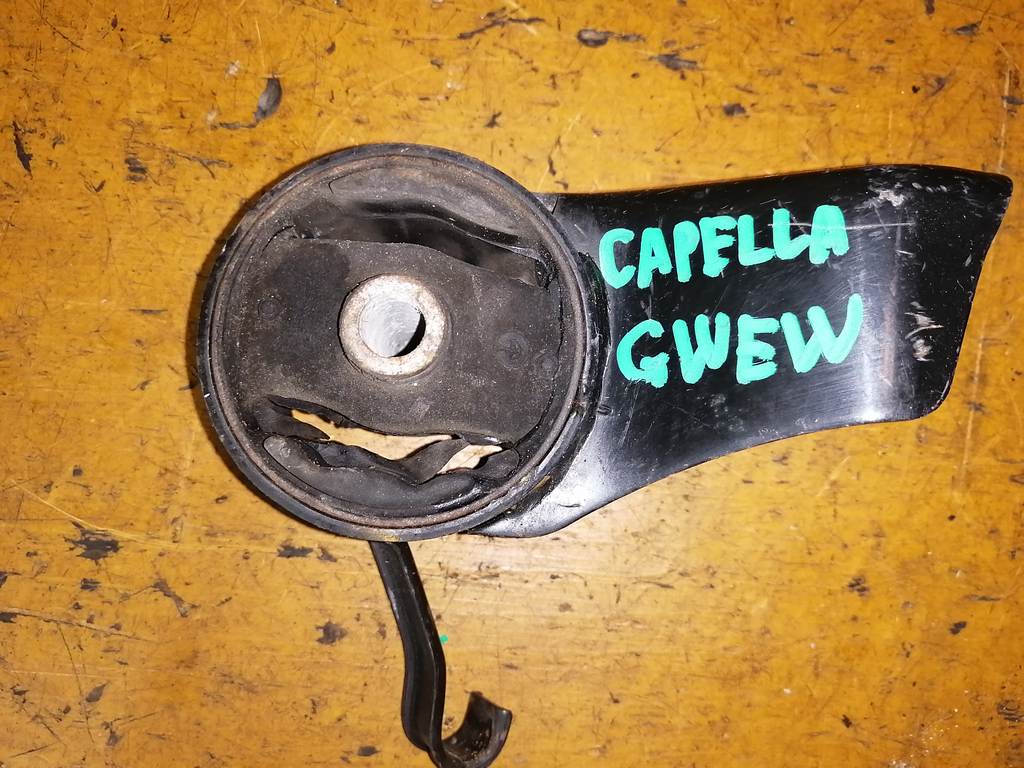 подушка двигателя Mazda Capella