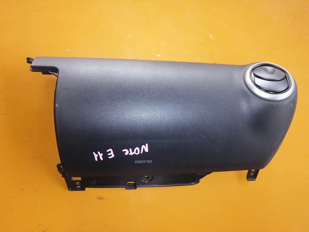 airbag пассажирский Nissan Note