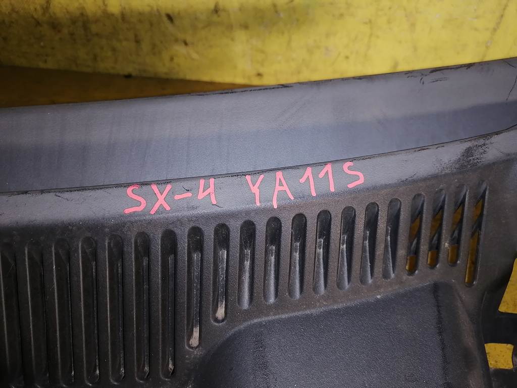 решетка под дворники Suzuki SX4