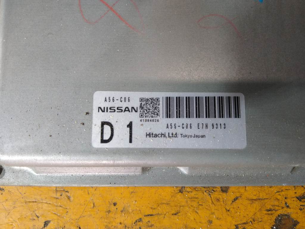 блок управления двс Nissan Teana