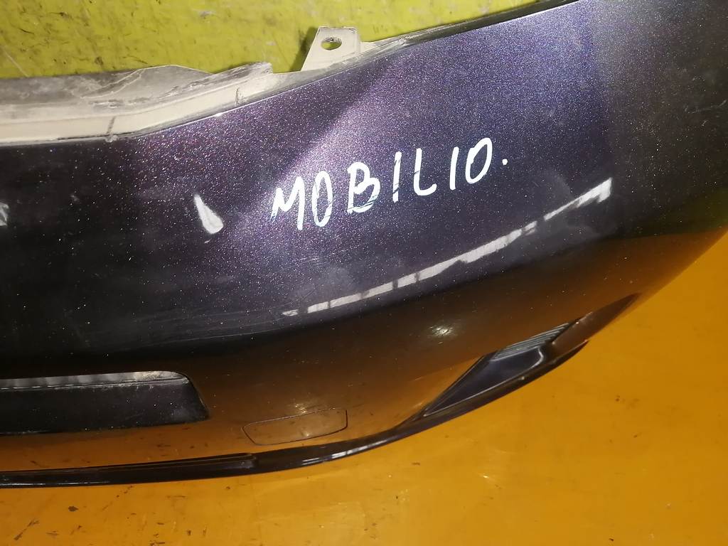 бампер Honda Mobilio