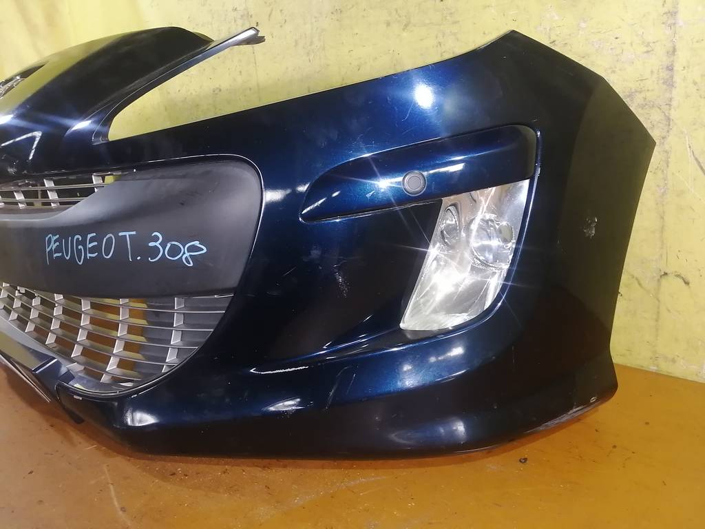 бампер Peugeot 308