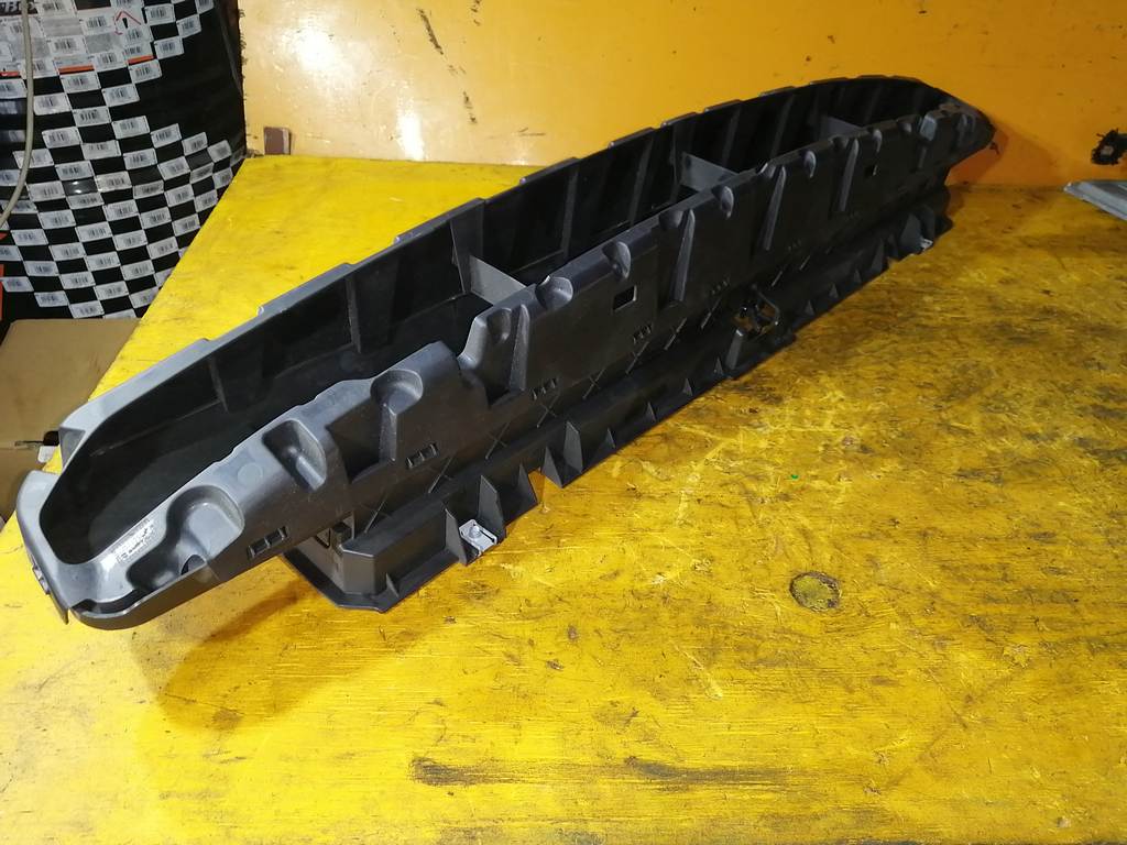 шторка радиатора Dodge Ram