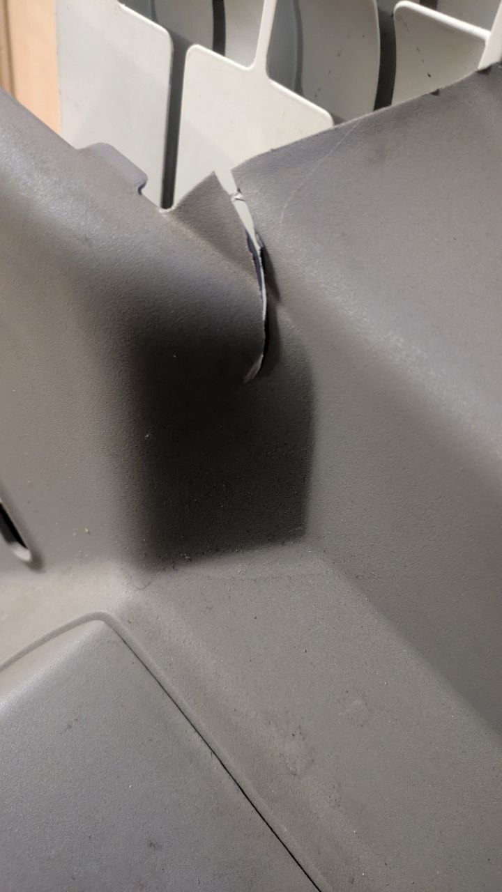 обшивка багажника Nissan X-Trail