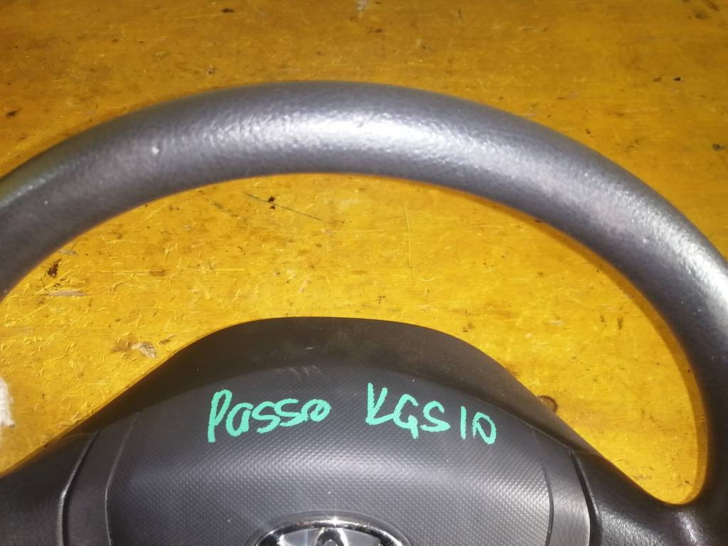 airbag водительский Toyota Passo