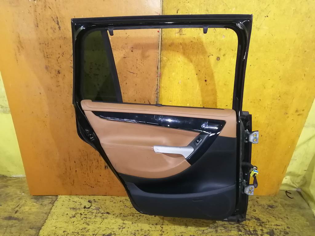 дверь Citroen C4 Picasso