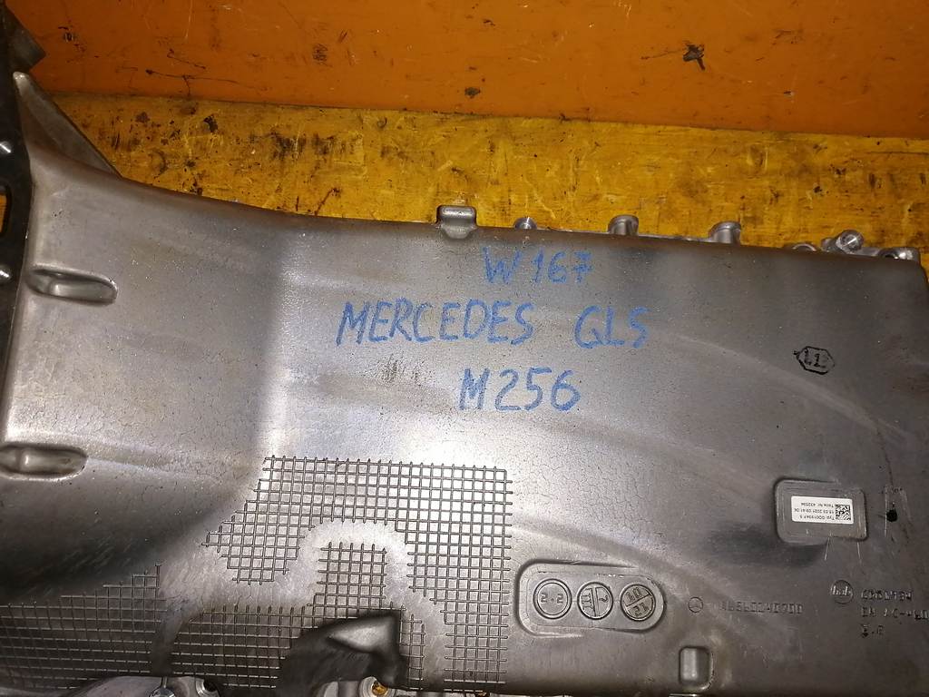 поддон Mercedes-Benz GLS-Class