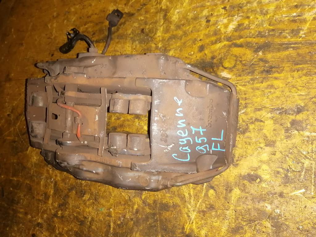 суппорт Porsche Cayenne