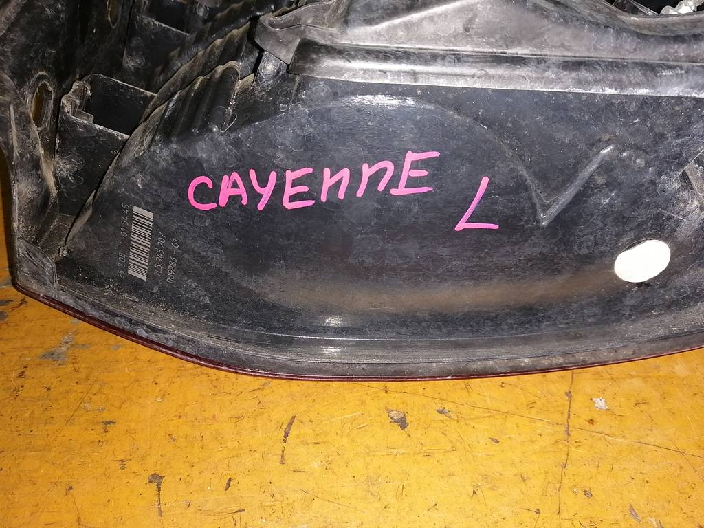 стоп-сигнал Porsche Cayenne