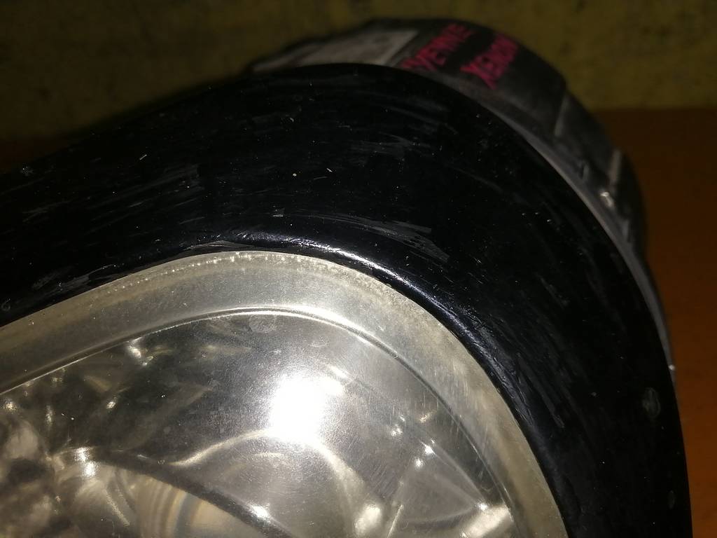 фара Porsche Cayenne